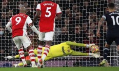 开云体育平台APP-包含里昂冷门赢球，实现反超积分榜的词条