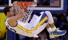 开云在线赛事平台-世界排名争夺战焦点战，湖人踏平国王，西部格局再起波澜