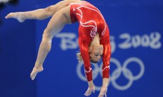 开云在线赛事平台-太阳鏖战步行者，保罗末节统治点燃赛场，凤凰城燃起争冠烈焰