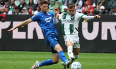 开云下载-巴黎圣日尔曼足球俱乐部主场迎战门兴格拉德巴赫的简单介绍