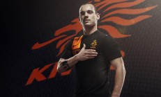 开云体育登录-红牛二队碾压索伯车队，皮亚斯特里关键制胜，新一代车手崛起之战