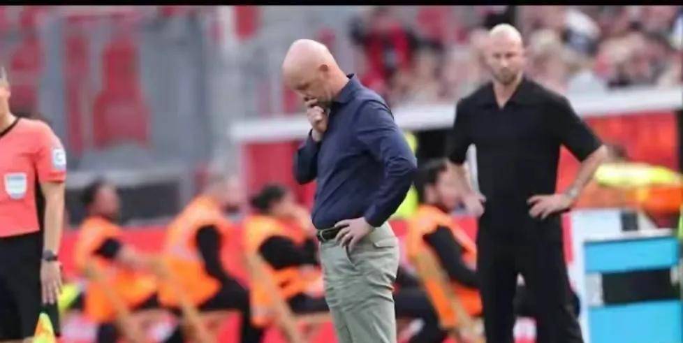 法兰克福主场惨败霍芬海姆，球队蓝主帅换帅之初惨败的简单介绍