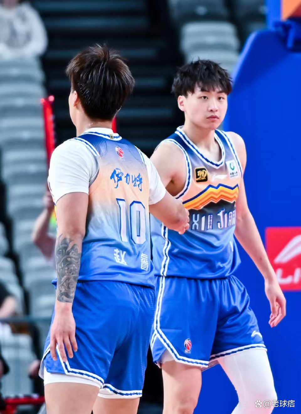 包含新疆队横扫对手，风驰电掣晋级的词条