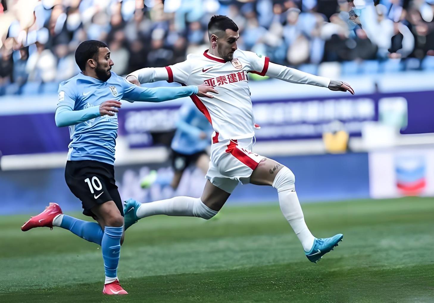 大连一方换帅令球迷担忧，战力下滑